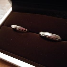 【アイプリモ(I-PRIMO)の口コミ】 ピンクゴールドとプラチナの合わさるデザインがとても気に入り購入しまし…