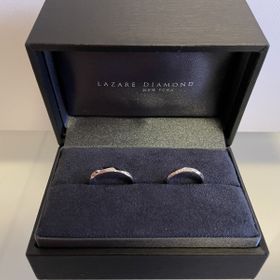 【ラザール ダイヤモンド(LAZARE DIAMOND)の口コミ】 メレダイヤのついたリングを探していて、三大カッターズのラザールダイヤ…