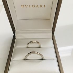 【ブルガリ(BVLGARI)の口コミ】 色々なショップで様々なリングを何日もかけて何度も何度も回りましたが、…
