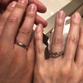 【BRIDGE(ブリッジ)の口コミ】 彼からもらった婚約指輪に合うデザインで、オリジナリティのあるところが…