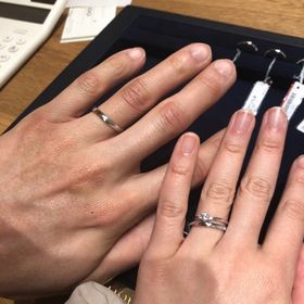 【BIJOUPIKO(ビジュピコ)の口コミ】 シンプルなダイヤモンドの横に小さなダイヤが入ったものです。このブラン…