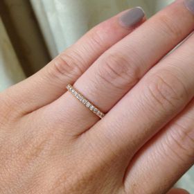 【カルティエ(Cartier)の口コミ】 婚約指輪はもともといらないと思っていたので一生つける結婚指輪にお金を…