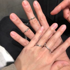 【銀座ダイヤモンドシライシの口コミ】 デザインはオーソドックスでシンプルなテイストが多かったです。内甲丸仕…