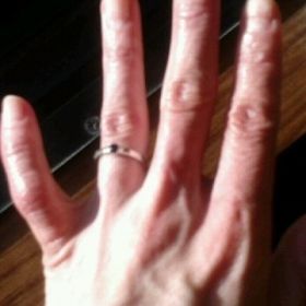 【MIKIMOTO(ミキモト)の口コミ】 あまり高級なものだと、つけるのに気後れしてしまいます。
「毎日つけてい…