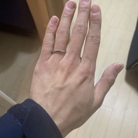 【俄(にわか)の口コミ】 HPで欲しい指輪を調べてから店舗に行きました。
指輪の由来が素敵で、その…