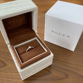 【ROCCA(ロッカ)の口コミ】 婚約指輪のダイアモンドは、forevermarkのダイアモンドがいいなとずっと思…