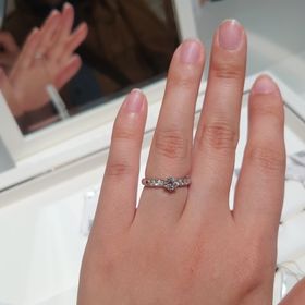 【MIKIMOTO(ミキモト)の口コミ】 上品できれいめで可愛さもある。どの年代でも合うので、飽きずに長く使え…