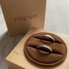 【ringram(リングラム)の口コミ】 様々なサンプルを見せてもらい、リングの太さや艶出し、ダイヤの個数・配…