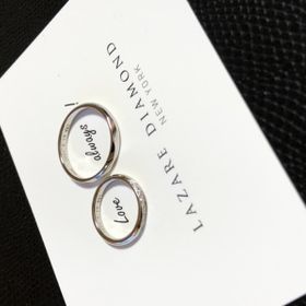 【ラザール ダイヤモンド(LAZARE DIAMOND)の口コミ】 ダイヤモンドについて丁寧に説明して頂き、手の届く価格で好みのデザイン…