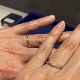 【銀座ダイヤモンドシライシの口コミ】 ダイヤが沢山ついてるキラキラな指輪が欲しかったので、ドンピシャでした…