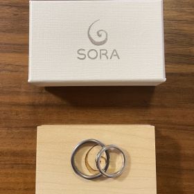 【SORA(ソラ)の口コミ】 主人がBLACKの指輪を探していた際にタンタルという素材に惹かれて選びまし…