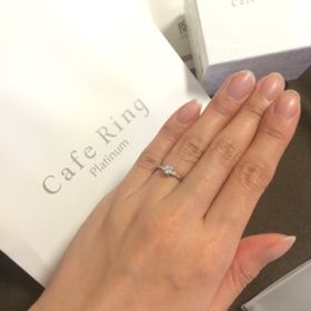 【CAFERING(カフェリング)の口コミ】 こちらのお店が数少ないプラチナ専門店だった為です。
店内もとても清潔感…