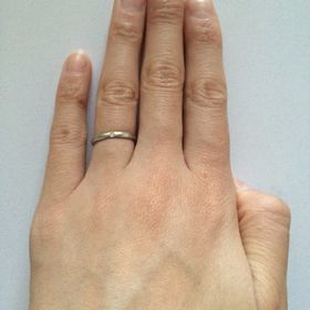 【nocur(ノクル)の口コミ】 毎日、一生身につけるものなのでシンプルなデザインが良かったからです。…