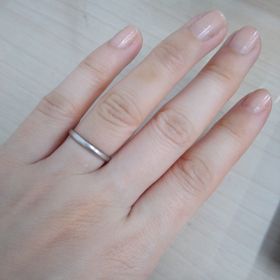【ティファニー(Tiffany & Co.)の口コミ】 婚約指輪と結婚指輪はティファニーで購入と決めていたので、店舗に行き商…