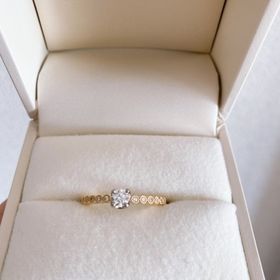 【RosettE(ロゼット)の口コミ】 Instagramで時々見かけて、ずっと気になってた指輪です。実際に見せてもら…