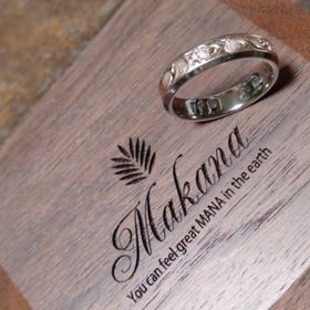 【Makana(マカナ)の口コミ】 ハワイアンジュエリーが欲しくて探してました。
値段も安すぎなくデザイン…