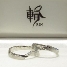 【輪-RIN-の口コミ】 あまり人と被らないデザインで、シンプルだけど個性があるところが気に入…