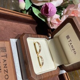 【TANZO.(鍛造指輪)の口コミ】 ・人生で一度の買い物なので、いろいろなブランドを見て回りました。その…