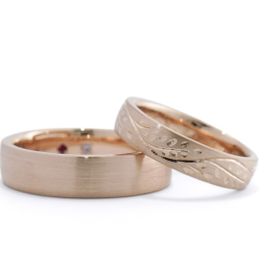 【アトリエフィロンドールの口コミ】 全てオリジナルで作ってもらいました！！
沢山の指輪の中から選びました。…