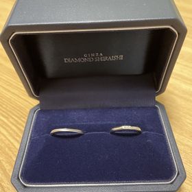 【銀座ダイヤモンドシライシの口コミ】 担当の方が私の好みに合いそうな指輪をいくつか出してくださり、その中で1…