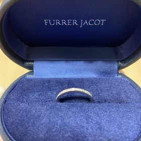 【【閉業】フラー・ジャコー(FURRER-JACOT)の口コミ】 以前からハーフエタニティのリングに憧れており、結婚指輪は絶対にハーフ…