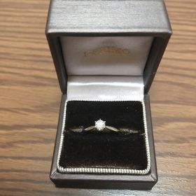 【アイプリモ(I-PRIMO)の口コミ】 彼からプロポーズのときにいただいたシリウスという王道のデザインを活か…