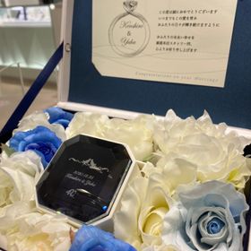 【4℃ BRIDAL(ヨンドシーブライダル)の口コミ】 2人が気に入ったデザインが良かったので、いろんな形やデザインを見せても…