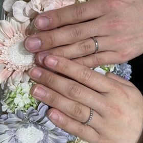 【アイプリモ(I-PRIMO)の口コミ】 彼女がデザインが気に入ったため2人で決めました。
女性側のリングは王冠…