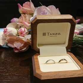 【TANZO.(鍛造指輪)の口コミ】 鍛造製法で作製されるため、指輪が丈夫で長く使えそうなところが一番の決…