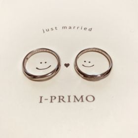 【アイプリモ(I-PRIMO)の口コミ】 デザインに一目惚れしました。
ウェーブの形が滑らかで指によく馴染んでく…