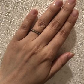 【アイプリモ(I-PRIMO)の口コミ】 シンプル過ぎず、華やか過ぎないもので、ひねりによって動きのあるデザイ…