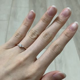 【ラザール ダイヤモンド(LAZARE DIAMOND)の口コミ】 指輪の決め手は普段使いできる且つダイヤモンドが際立つような指輪が良い…
