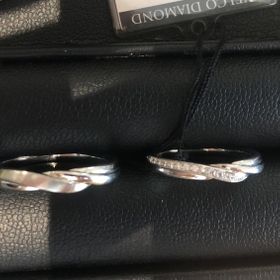 【エクセルコダイヤモンド(EXELCO DIAMOND)の口コミ】 一番の決め手は、デザインの良さです。ほぼ同じデザインのリングを他のブ…