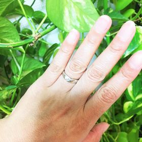 【俄(にわか)】の口コミ 友人が一年前に購入しており、デザインの繊細さ、ひとつひとつが職人の手作...