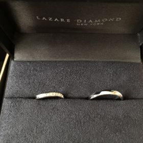 【ラザール ダイヤモンド(LAZARE DIAMOND)の口コミ】 ダイヤが沢山ついてるタイプが好きで色々探しましたが指が細めだからなの…