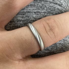 【FISCHER(フィッシャー)の口コミ】 シンプルかつ人と違った指輪を探していたところ、こちらの商品を見つけま…