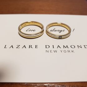 【ラザール ダイヤモンド(LAZARE DIAMOND)の口コミ】 シンプルでありながら、高級感もある他にはあまりないデザイン。
ダイヤモ…