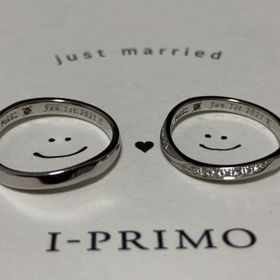 【アイプリモ(I-PRIMO)の口コミ】 婚約指輪の購入もアイプリモでした為、こんなく指輪と重ね付け出来るデザ…