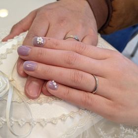 【COLANY(コラニー)の口コミ】 まず、ウェーブのラインで絞りました。そのなかでも選んだ指輪はダイヤが…