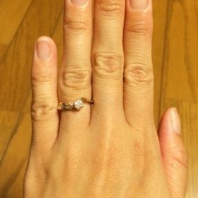 【杢目金屋(もくめがねや)の口コミ】 結婚式も神社で和装を着用予定だったため、「和」をイメージした指輪が欲…