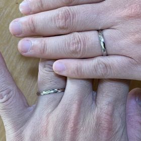 【insembre(インセンブレ)の口コミ】 シンプルなデザインで仕事でつけてもあまり目立てないので、すごく気に入…