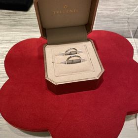 【TRECENTI(トレセンテ)の口コミ】 デザイン、つけ心地がとてもよかったです。
スタッフさんの対応も丁寧で、…