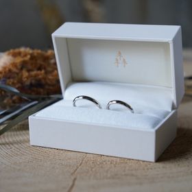 【THREE TREES(スリーツリーズ)の口コミ】 結婚雑誌を見てる時に2人で一から手作りできる指輪があると知って、思い出…