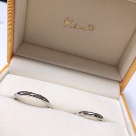 【ケイウノ ブライダル(K.UNO BRIDAL)の口コミ】 初めての指輪選びということでたくさん試着させてもらいました。その中で…