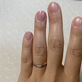 【ケイウノ ブライダル(K.UNO BRIDAL)の口コミ】 私はゴールドのリング、彼はプラチナのリングが希望だったのでプラチナベ…