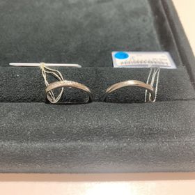 【TRECENTI(トレセンテ)の口コミ】 婚約指輪と重ね着けしたかったので、婚約指輪に合うデザインを探していま…
