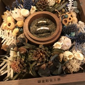 【鎌倉彫金工房の口コミ】 ピカピカしすぎていない、かつ無骨なデザインがよく、つち目デザインにし…