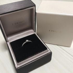 【アイプリモ(I-PRIMO)の口コミ】 婚約指輪は、サイズがわからないと彼から話があり、一緒に見に行くことに…