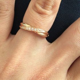 【canal4℃(カナルヨンドシー)の口コミ】 長く普段使いをしたかった為、痛むのも考慮してブライダルリングではなく…