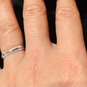 【4℃ BRIDAL(ヨンドシーブライダル)の口コミ】 金属アレルギーのためプラチナ純度に重視して結婚指輪を探しておりました…